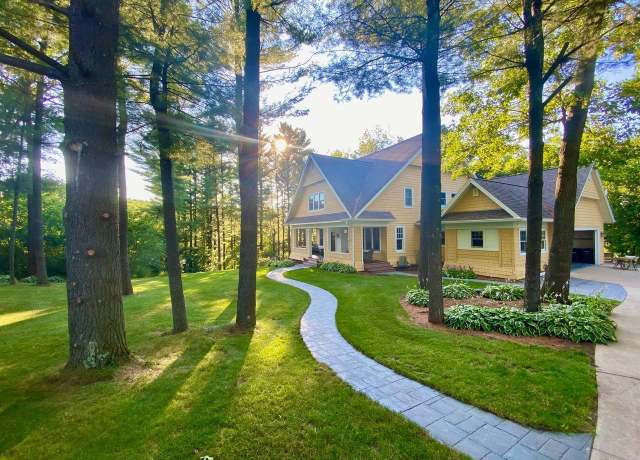 Property at 8462 Arbor Trace Dr, Verona, WI 53593, 4 beds, 3.5 baths