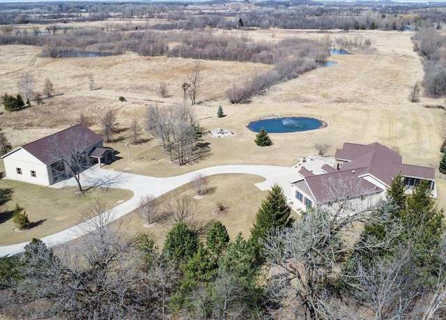 Property at 2326 Skaalen Rd, Stoughton, WI 53589, 3 beds, 3 baths