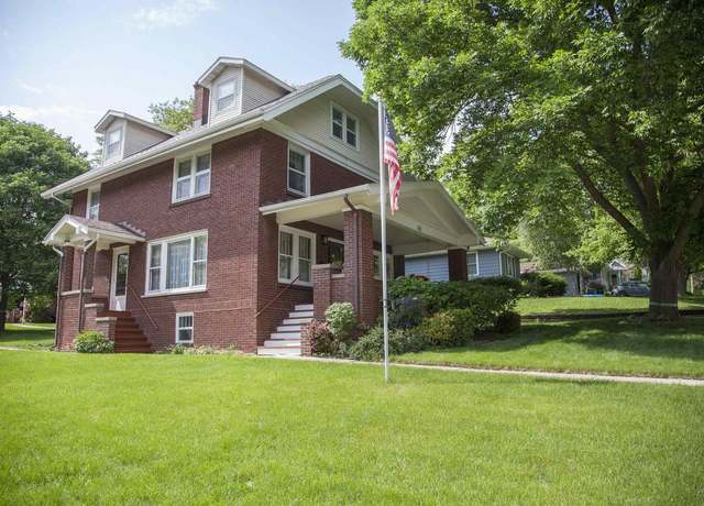 Property at 312 S 5th St, Mount Horeb, WI 53572, 4 beds, 2 baths