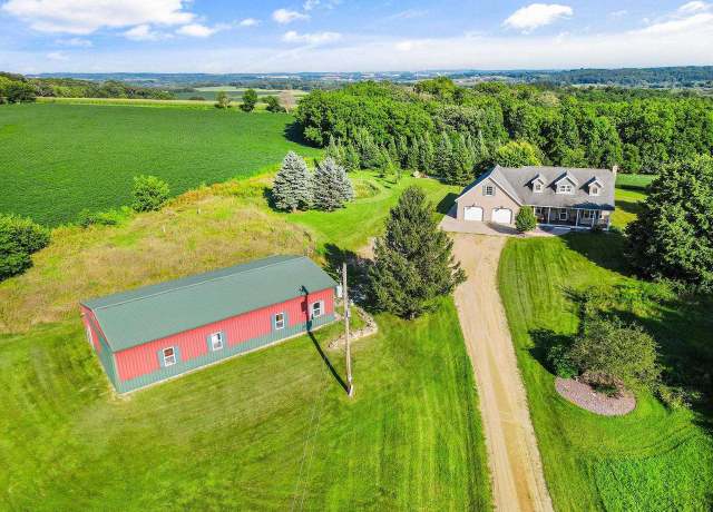 Property at 8542 Bakken Rd, Mount Horeb, WI 53572, 4 beds, 3 baths