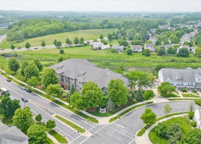 Property at 6701 Fairhaven Rd #202, Madison, WI 53719, 2 beds, 2 baths