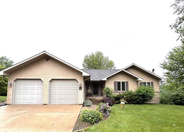 Property at 17069 Holden Rd, Tomah, WI 54660, 3 beds, 3.5 baths