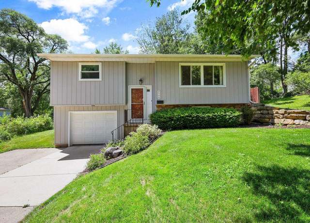 Property at 4106 School Rd, Madison, WI 53704, 2 beds, 1 bath
