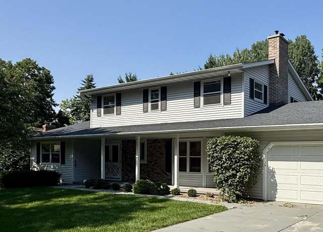 Property at 429 Walnut Grove Dr, Madison, WI 53717, 4 beds, 2.5 baths