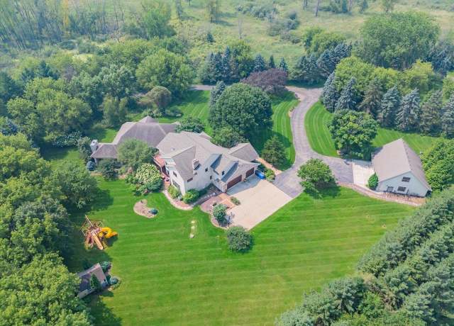 Property at 5610 Reiner Rd, Sun Prairie, WI 53590, 5 beds, 5.5 baths