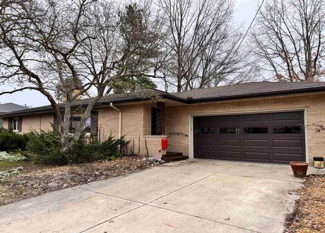 Property at 7421 North Ave, Middleton, WI 53562, 3 beds, 1.5 baths