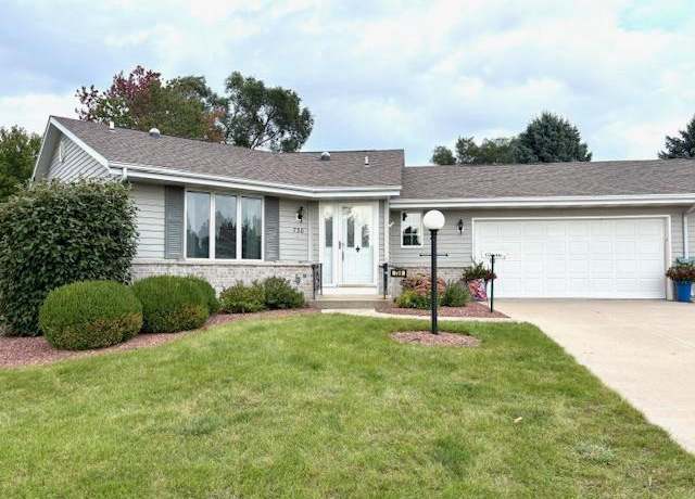 Property at 730 Nantucket Dr #9, Janesville, WI 53546, 2 beds, 2.5 baths