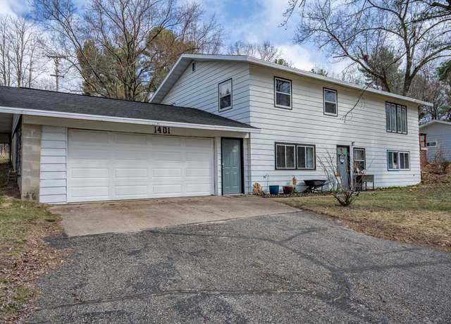 Property at 1401 Valley Dr, Wisconsin Dells, WI 53965, 3 beds, 2 baths