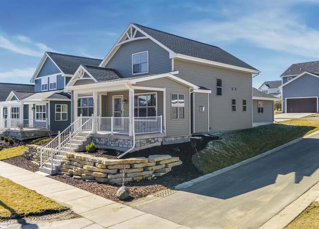 Property at 4806 Romaine Rd, Madison, WI 53711, 3 beds, 2.5 baths