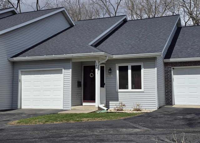 Property at 281 S Franklin St, Verona, WI 53593, 2 beds, 2 baths