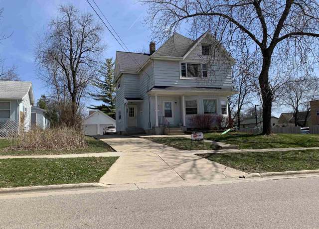 Property at 119 Vine St, Sun Prairie, WI 53590, 6 beds, 2 baths