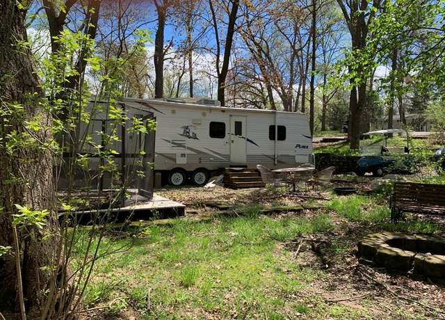 Property at 457 Aspen Way, Edgerton, WI 53534, 2 beds, 1 bath
