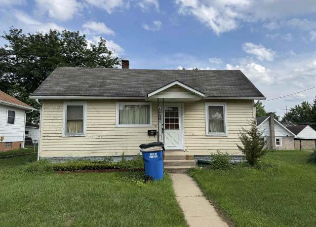 Property at 324 E Franklin St, Portage, WI 53901, 2 beds, 1 bath