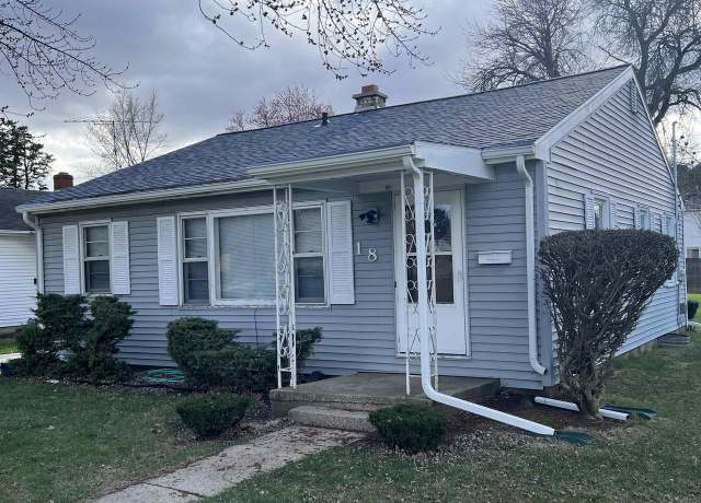 Property at 18 S Randall Ave, Janesville, WI 53545, 2 beds, 1 bath