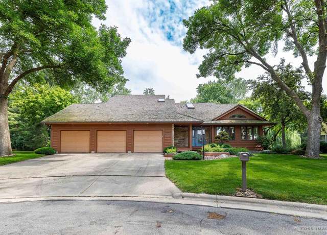 Property at 1501 Camberwell Ct, Middleton, WI 53562, 3 beds, 3.5 baths