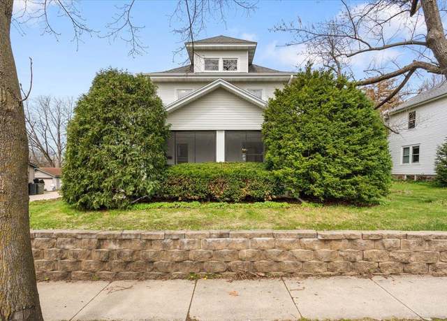 Property at 128 Paoli St, Verona, WI 53593, 3 beds, 1 bath