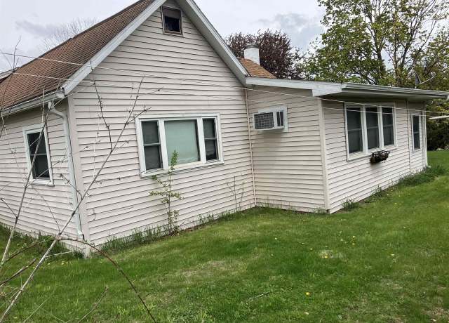 Property at 365 Jenkynsville Rd, Benton, WI 53803, 1 bed, 1 bath