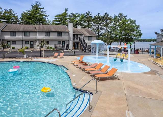 Property at 1093 Canyon Rd #204, Wisconsin Dells, WI 53965, 2 beds, 2 baths
