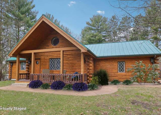 Property at N7589 Lakeside Dr, Portage, WI 53901, 3 beds, 2.5 baths