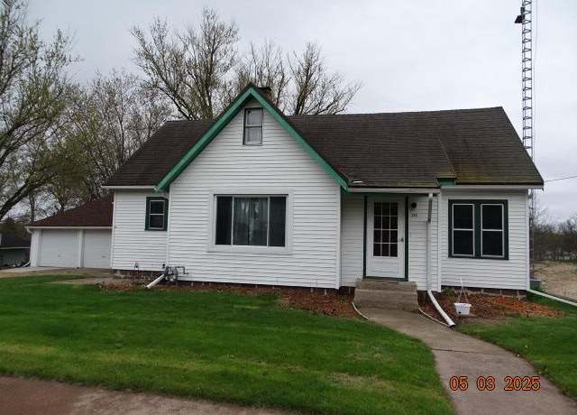 Property at 148 E Montello St, Montello, WI 53949, 4 beds, 2 baths