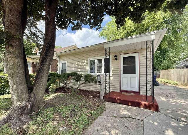 Property at 307 S Jackson St, Janesville, WI 53545, 2 beds, 1 bath