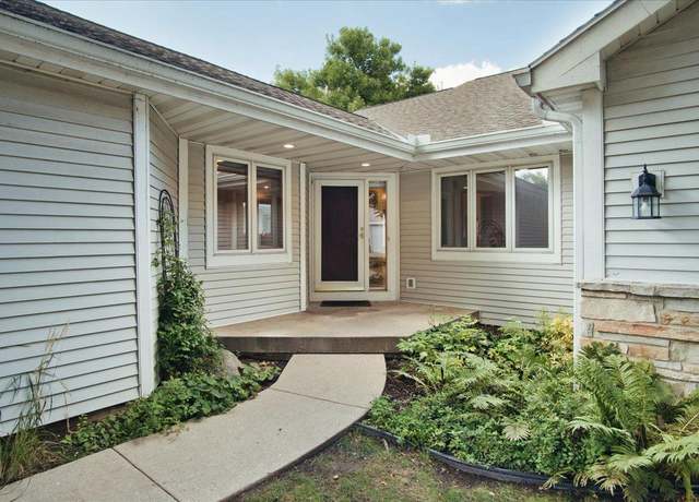 Property at 117 N Oak Grove Dr, Madison, WI 53717, 3 beds, 3 baths