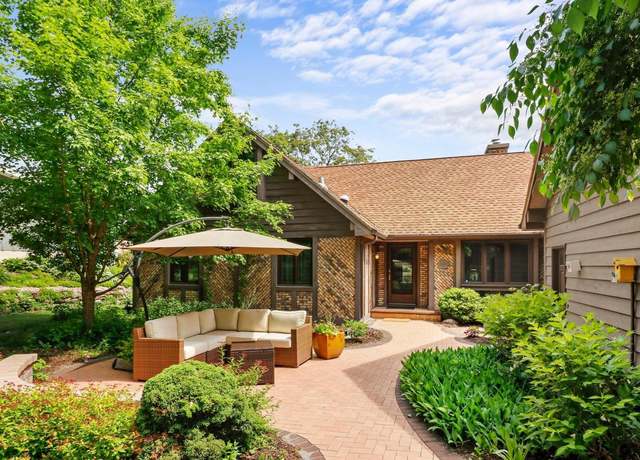 Property at 6102 Quetico Dr, Madison, WI 53705, 4 beds, 3 baths