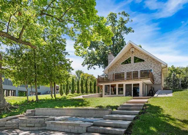 Property at W1188 Spring Grove Rd, Green Lake, WI 54941, 3 beds, 2 baths