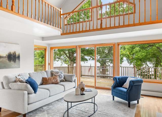 Property at W1188 Spring Grove Rd, Green Lake, WI 54941, 3 beds, 2 baths