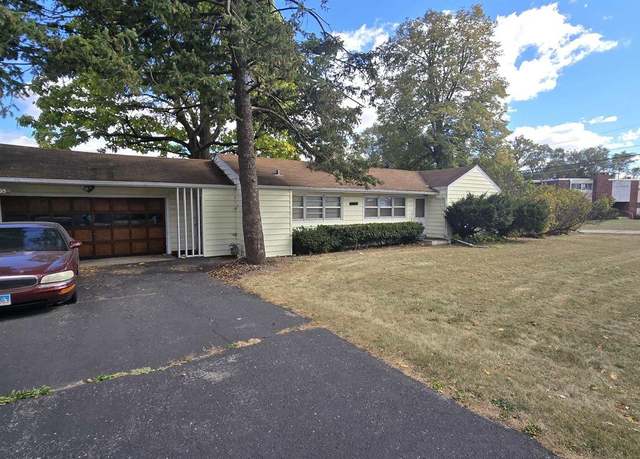 Property at 3405 Harrington Ave, Rockford, IL 61103, 2 beds, 1.5 baths