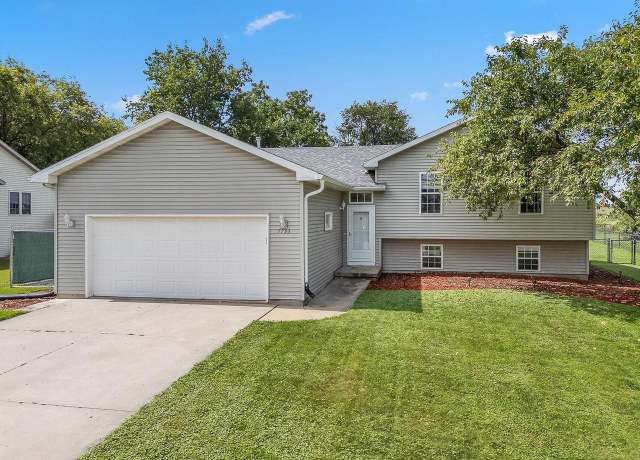 Property at 7793 Clinton Rd, Deforest, WI 53532, 4 beds, 2 baths