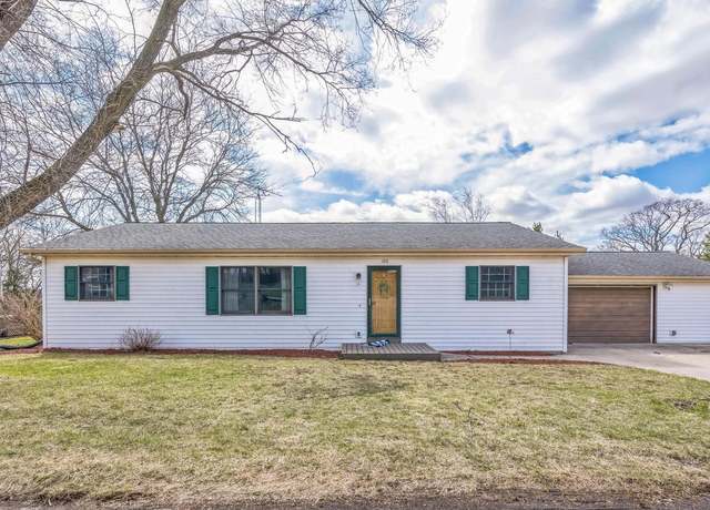 Property at 100 E 4th St, Cambria, WI 53923, 3 beds, 2 baths