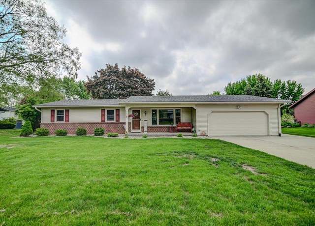 Property at 605 Woodlawn Way, Verona, WI 53593, 3 beds, 2.5 baths