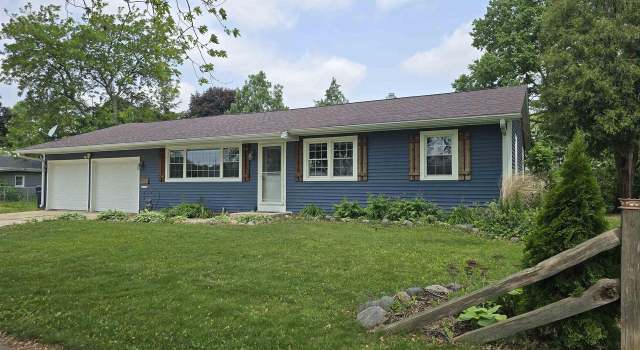 Photo of 1218 Nicolet St, Janesville, WI 53546