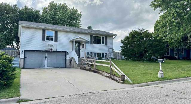 Photo of 873 Rogers St, Milton, WI 53563