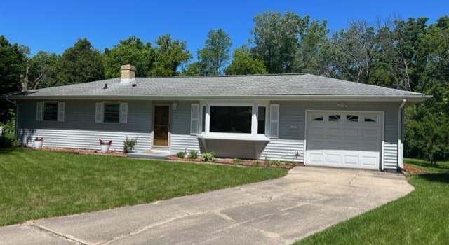 Photo of 5 Boston Ct, Madison, WI 53711