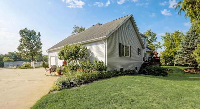 Photo of W9264 Iron Rd, Beaver Dam, WI 53916