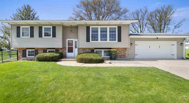 Photo of 404 Ridge Rd, Montfort, WI 53569
