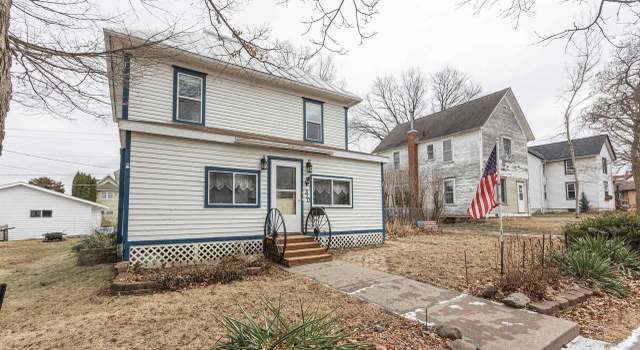 Photo of 310 N Main St, Cuba City, WI 53807