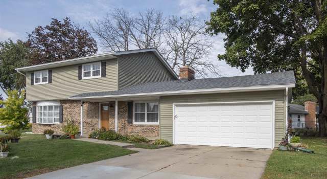 Photo of 1148 Buena Vista Dr, Sun Prairie, WI 53590