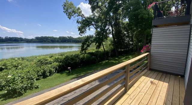 Photo of 7217 Park Shores Ct, Middleton, WI 53562