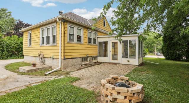 Photo of 235 W College Ave, Oak Creek, WI 53154