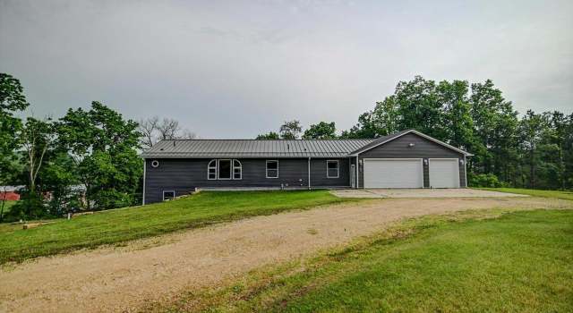 Photo of 4900 County Road F, Black Earth, WI 53515
