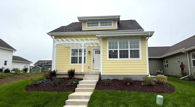 Photo of 209 Lillehammer Ln, Mount Horeb, WI 53572