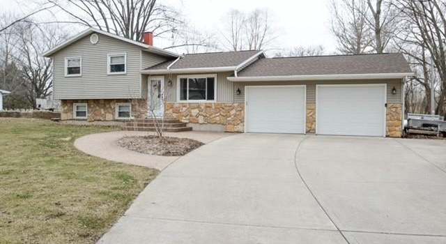 Photo of 222 Sullivan St, Cambridge, WI 53523