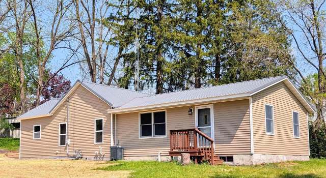 Photo of 73 Church St, Montello, WI 53949