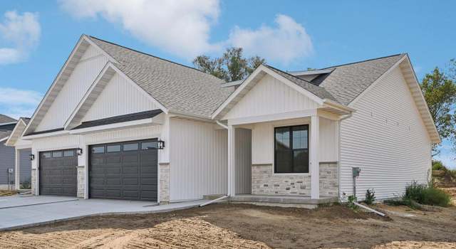 Photo of 317 Willow St, Pardeeville, WI 53954