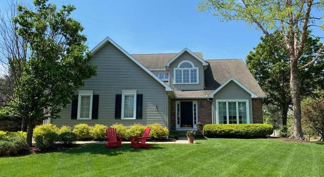 Property at 5951 Schumann Cir, Fitchburg, WI 53711, 5 beds, 3.5 baths