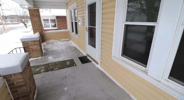 Photo of 271 Rockport Rd, Janesville, WI 53548