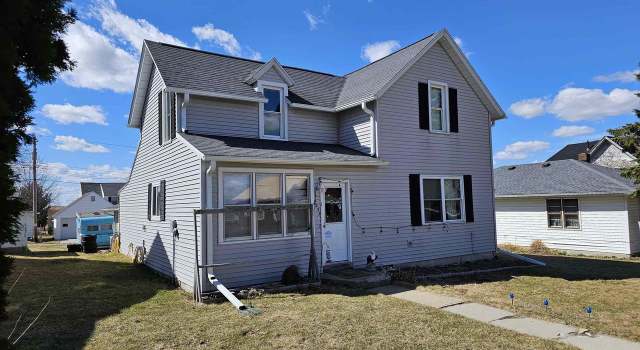 Photo of 233 Highland St, Belmont, WI 53510